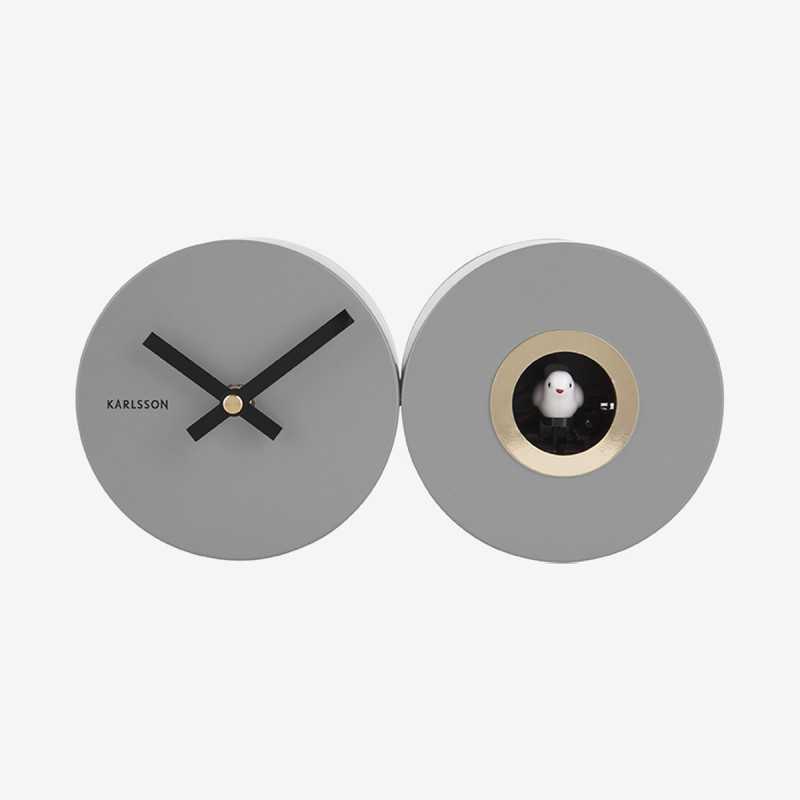 Vue de face de l'horloge CUCKOO