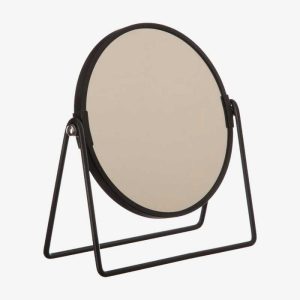 Vue de trois-quarts du miroir HINTA