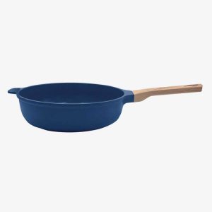 Incroyable Sauteuse 38