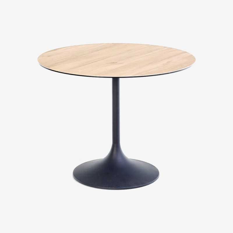 Vue de face des tables LALYN