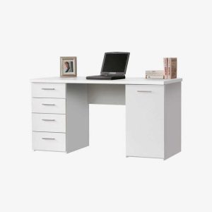Vue de trois-quarts du bureau MINISTRE