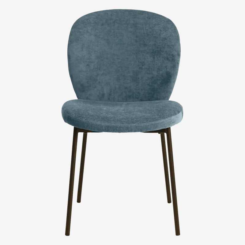Vue de trois-quarts de la chaise PATTY