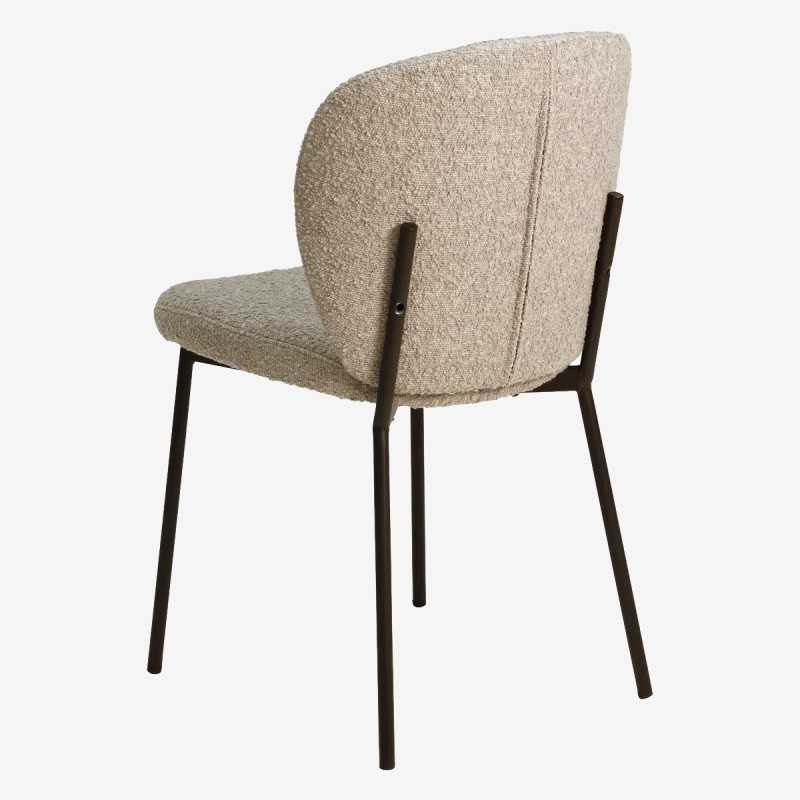Vue détaillée de la chaise PATTY