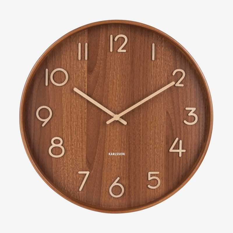 Vue de face de l'horloge PURE